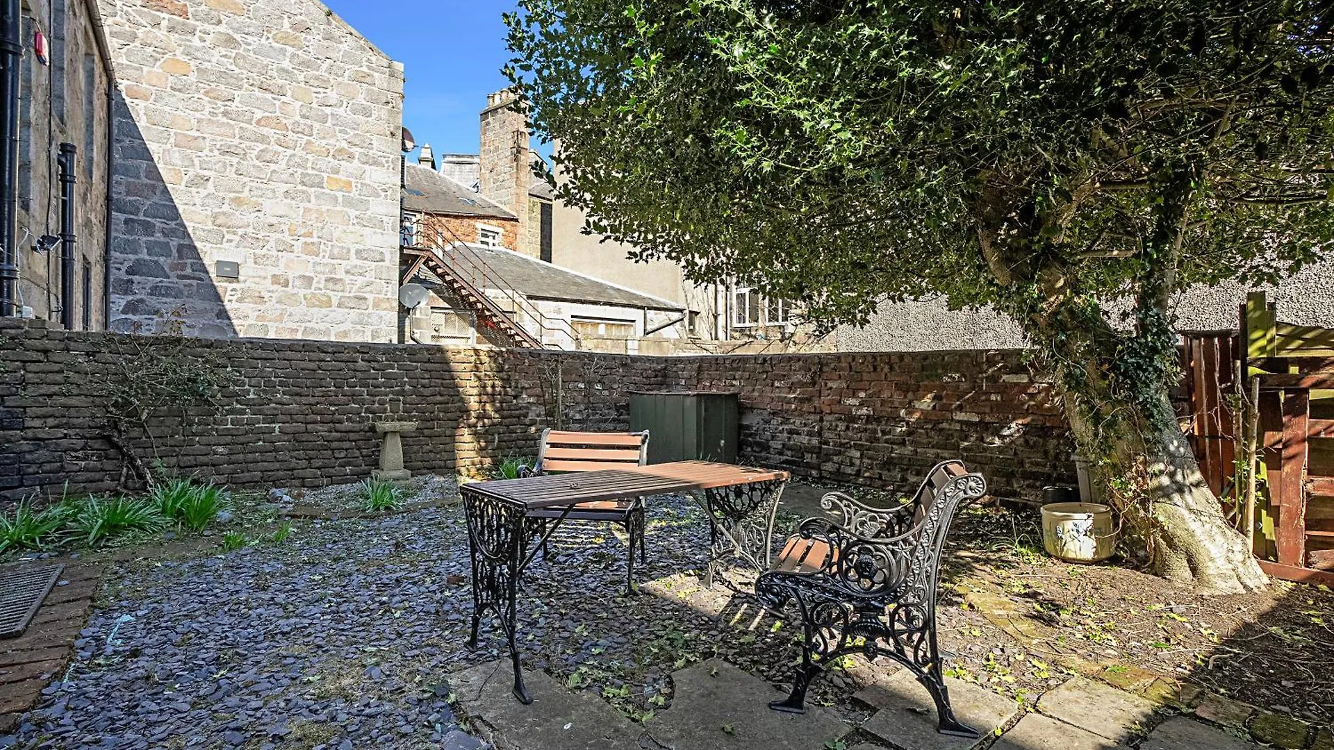 Silver Street Townhouse - Grampian Lettings Aberdeen 0*,  Birleşik Krallık